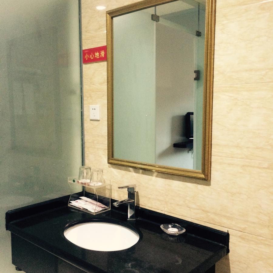 Guangzhou Jin Shun Hotel Экстерьер фото